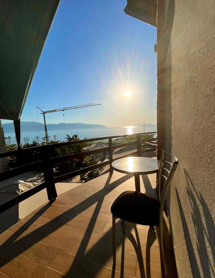 Tékada Hotel&Restaurant Vlore Bagian luar foto