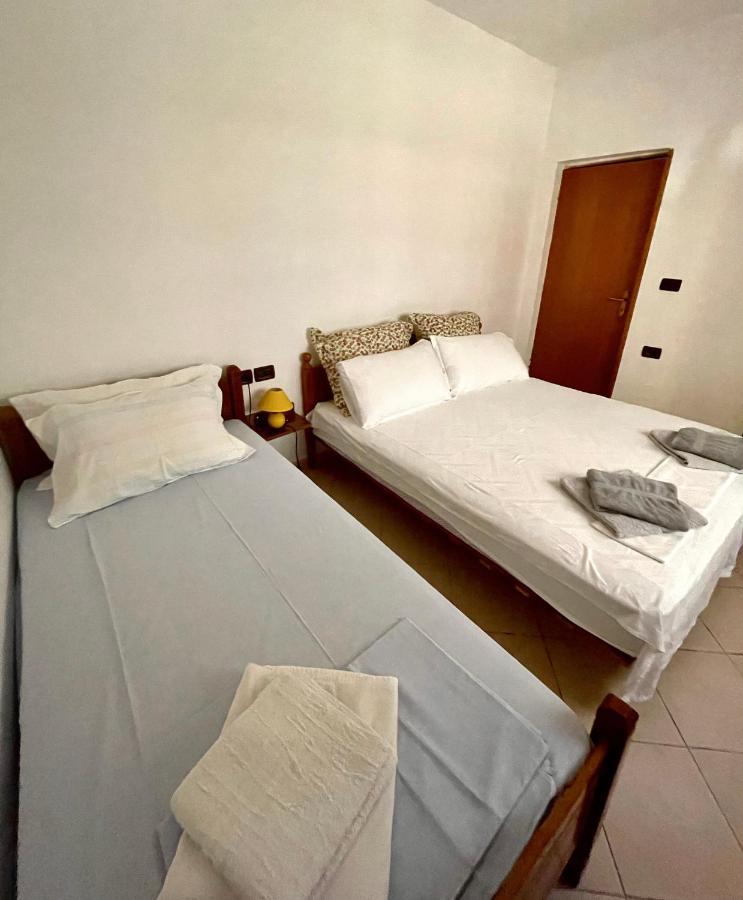 Tékada Hotel&Restaurant Vlore Bagian luar foto