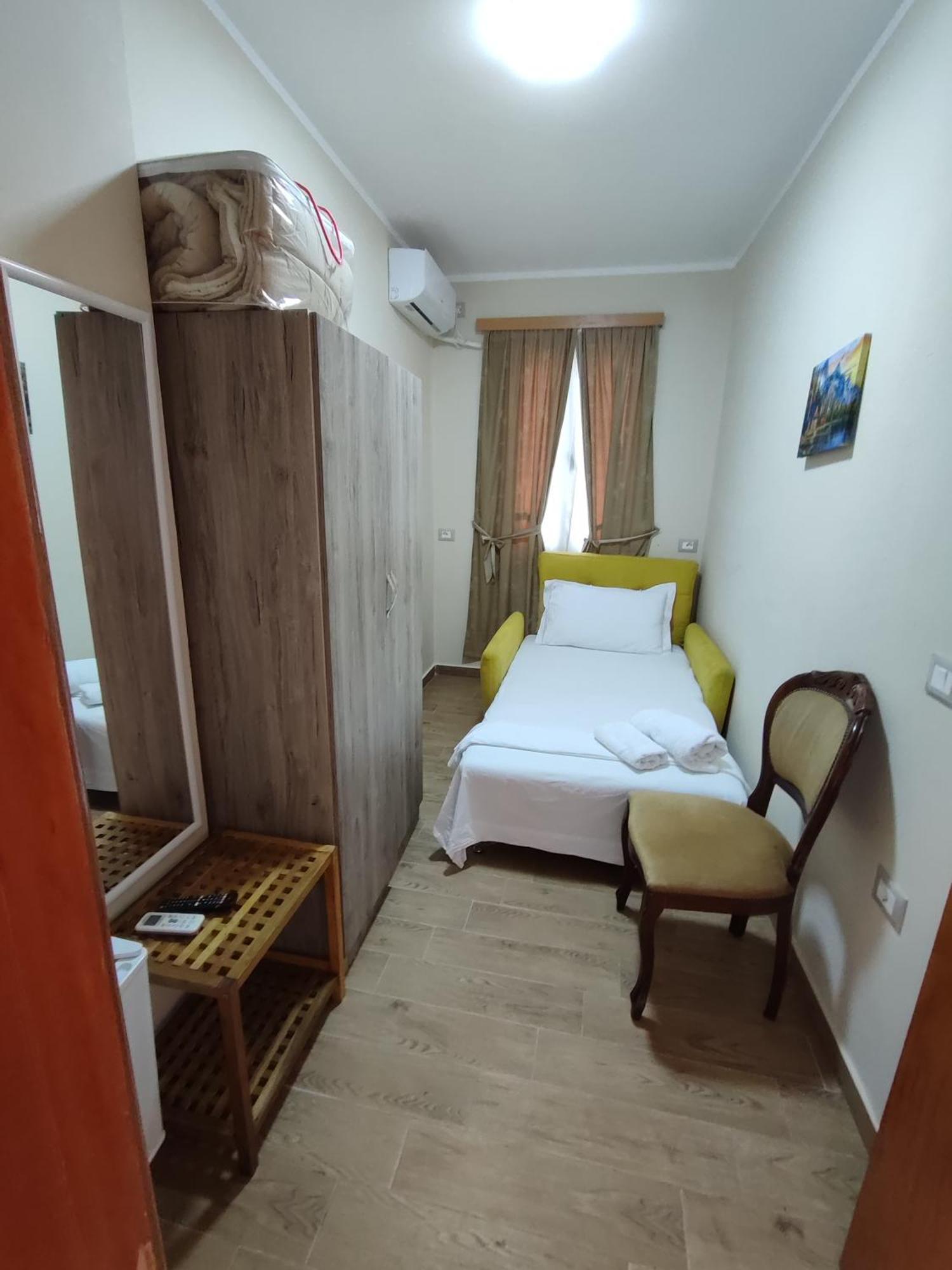 Tékada Hotel&Restaurant Vlore Bagian luar foto